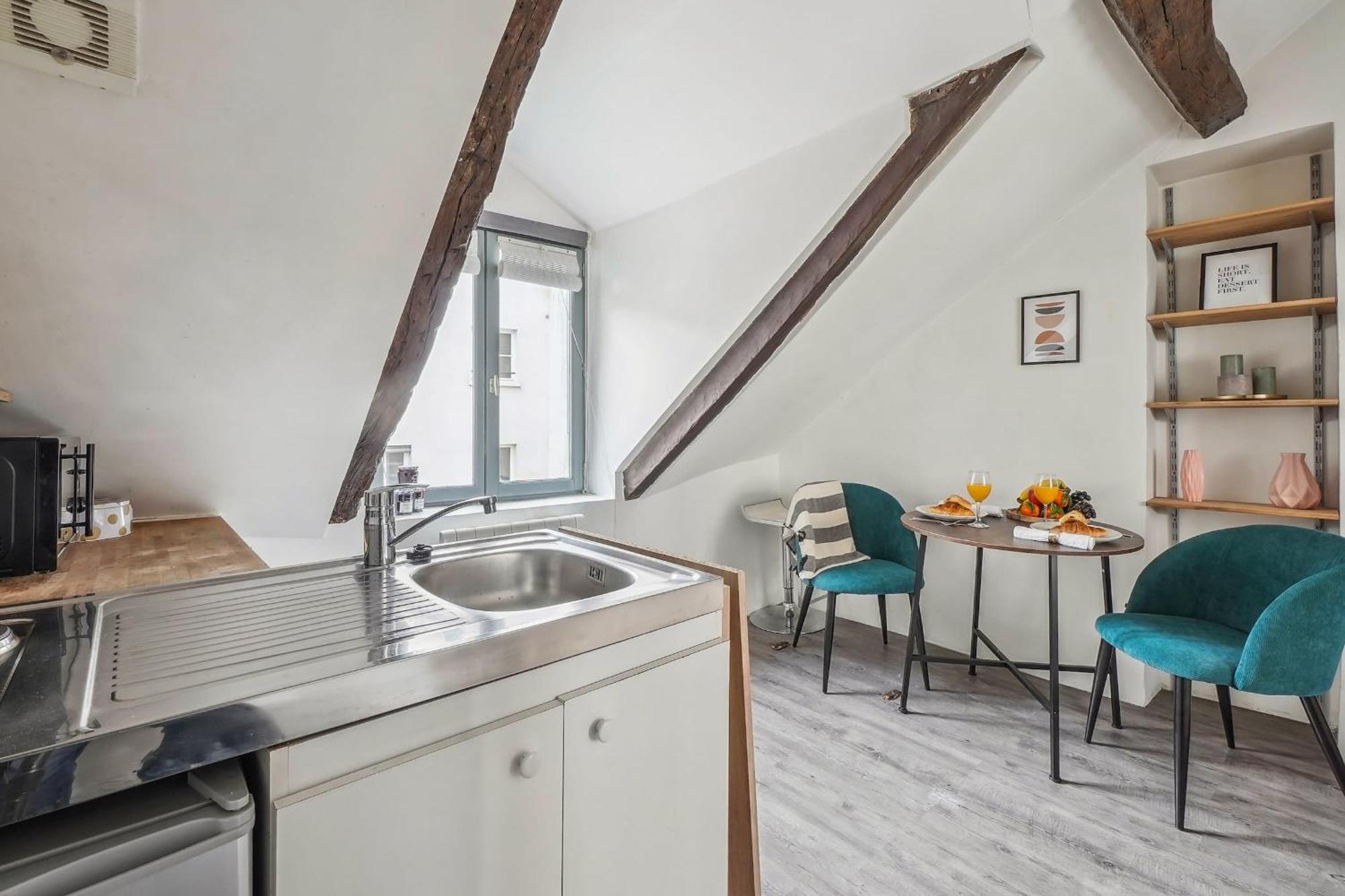 Place Des Vosges & Le Marais - Cityapartmentstay Paris Dış mekan fotoğraf
