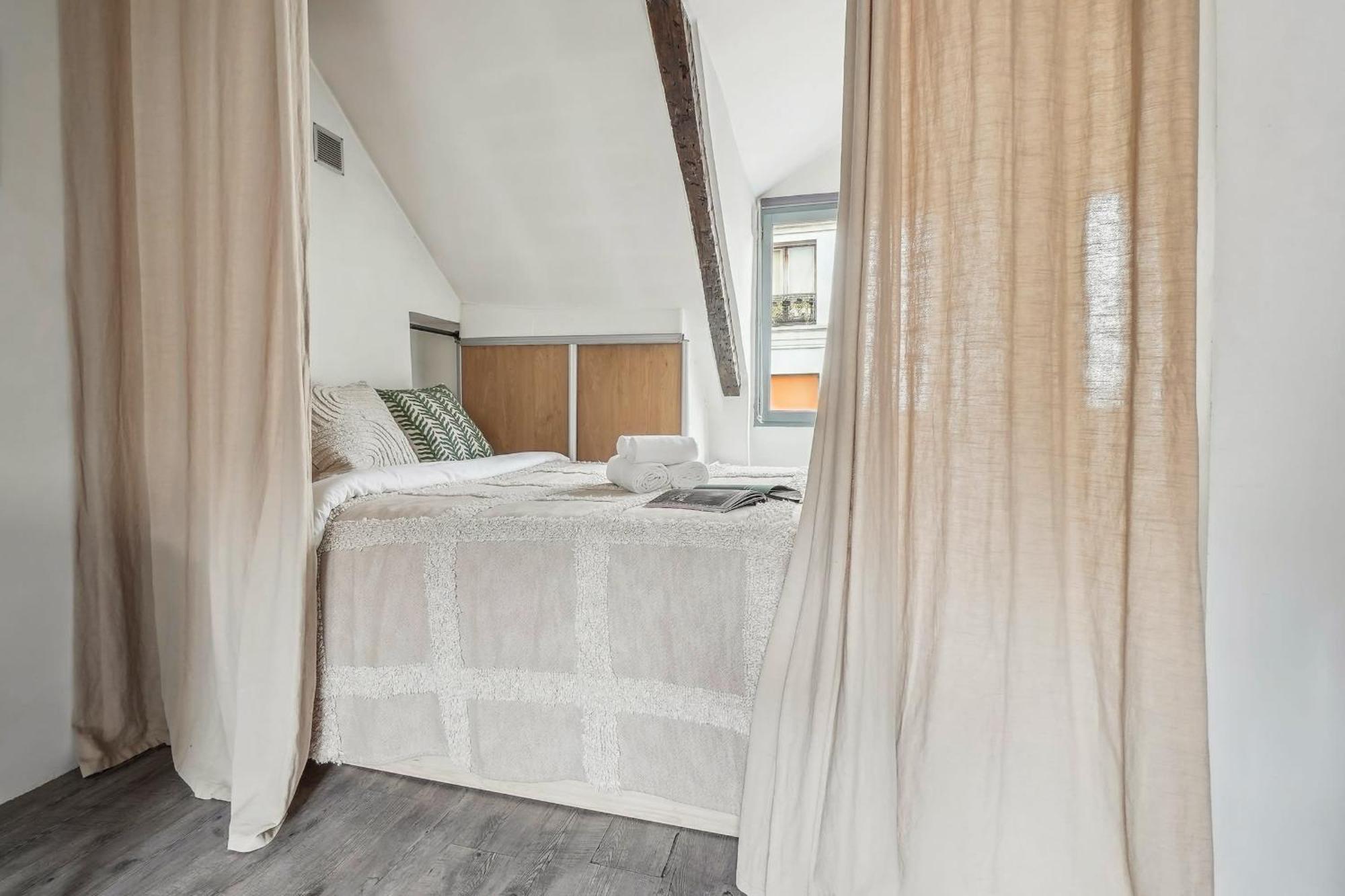 Place Des Vosges & Le Marais - Cityapartmentstay Paris Dış mekan fotoğraf